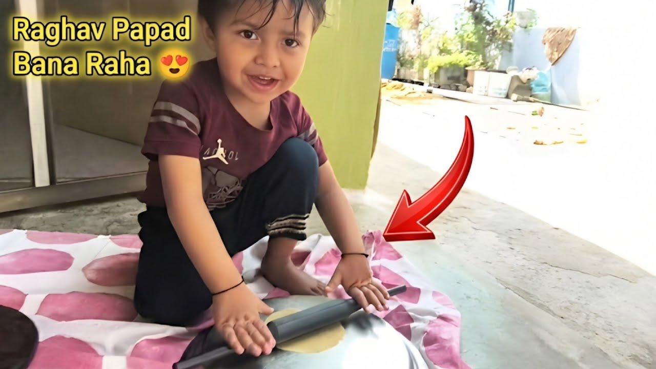 Dekho Raghav Ka Desi Talent 😲 || Raghav papad banaa raha hai #vlog 