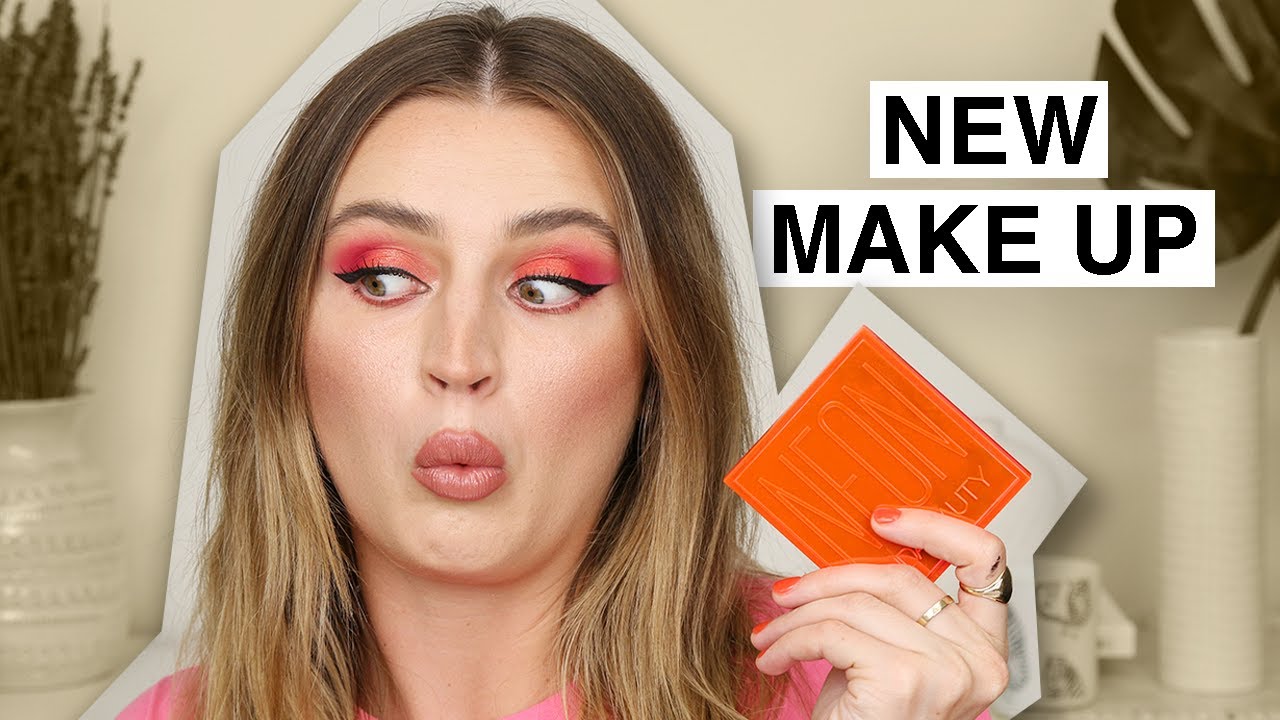 Full Face of 🧡NEW 💗 NEON MAKEUP
