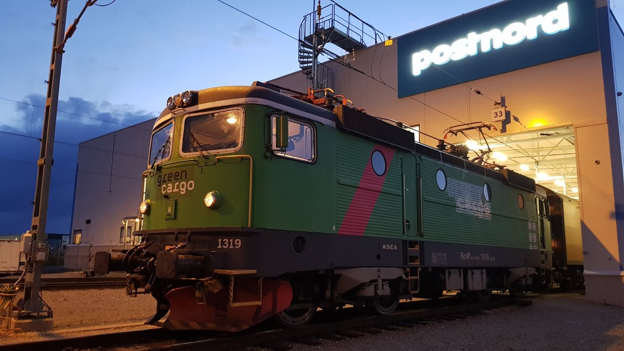 2020-05-07  Posttåg från Rosersberg till Nässjö.