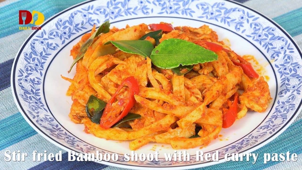 Stir Fried Bamboo Shoot with Red Curry Paste | Thai Food | Pad Ped Nor Mai | ผัดเผ็ดหน่อไม้ใส่ไก่
