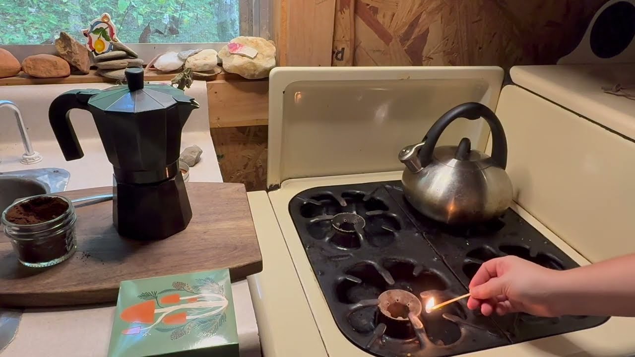 Perfect Moka Pot Coffee {Cozy Off Grid ASMR}