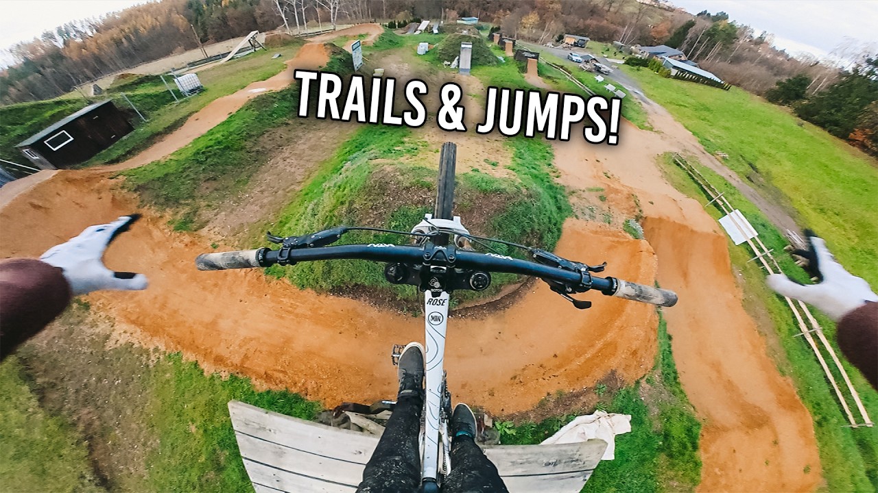 MTB Trails & Riesen Jumps auf dem Unikat Downhill Bike!