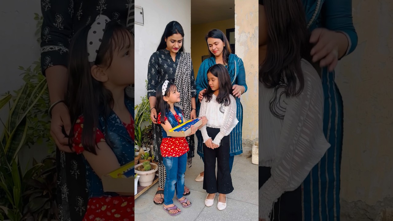 Prisha or Amaira n jalaye colour bomb😃 #prishaandmom #thegeetagurjar #viral #trending #funny