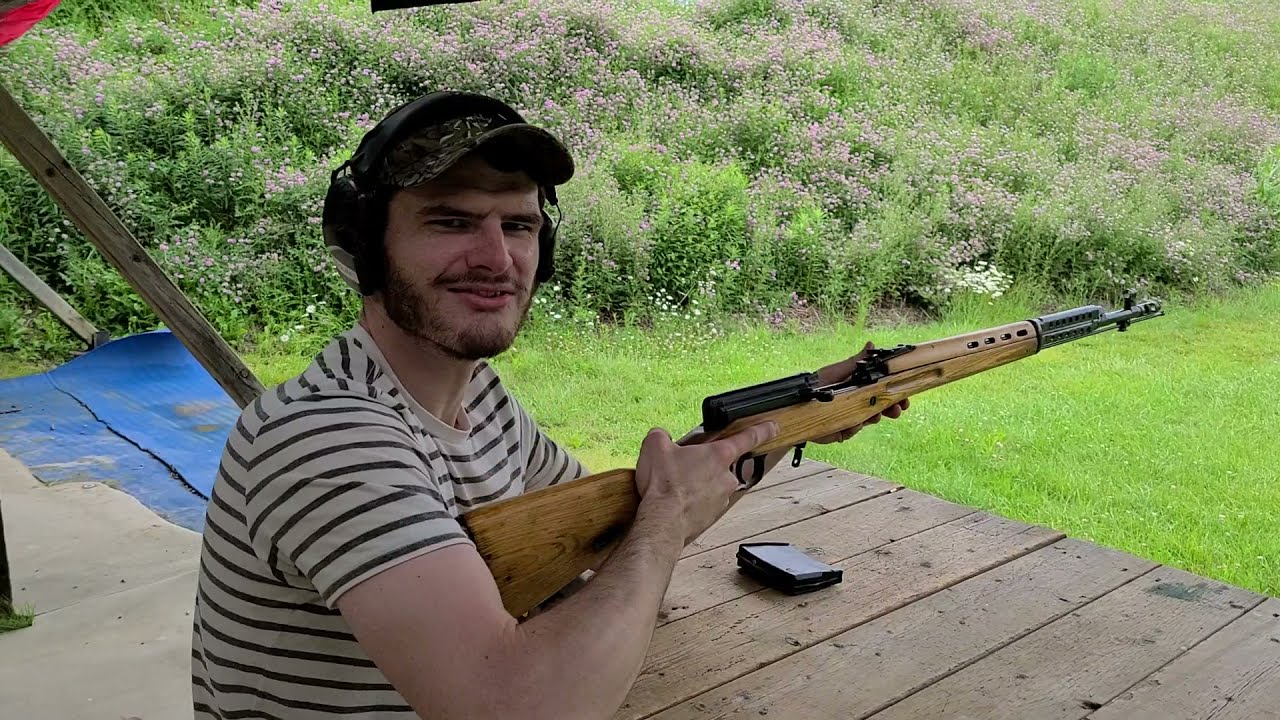 SVT 40 at the range