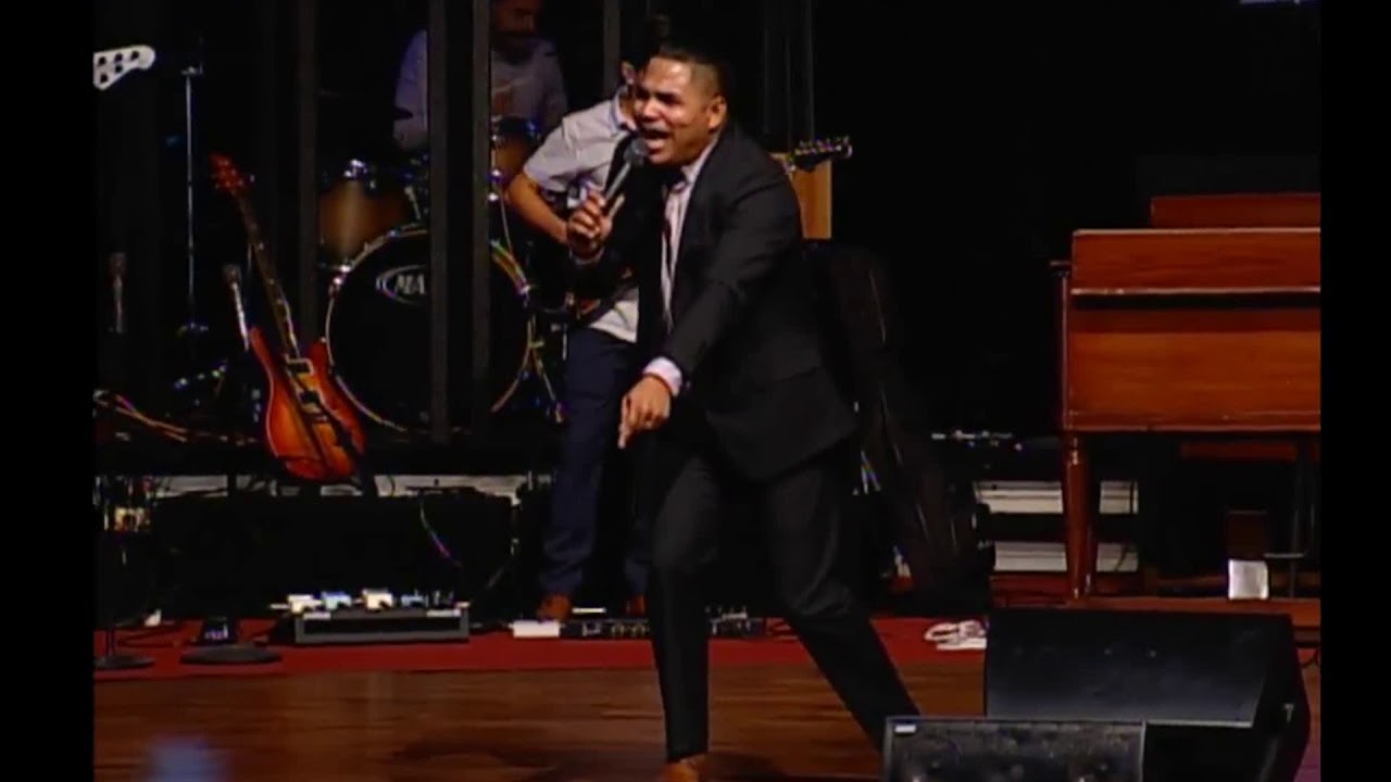 Lazaro - Virtud DC (En Vivo) [Victory Outreach Chino]