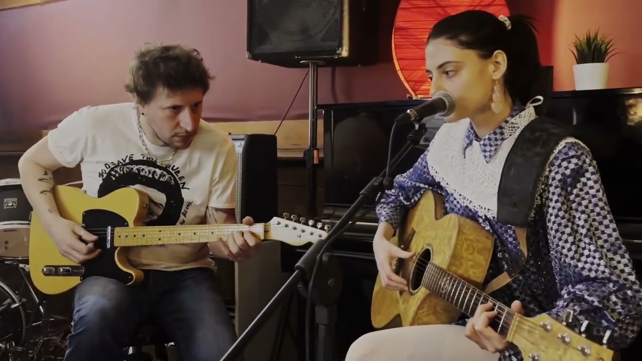 &ldquo;Don&rsquo;t you come around&rdquo; - Live session with Simone Gianlorenzi