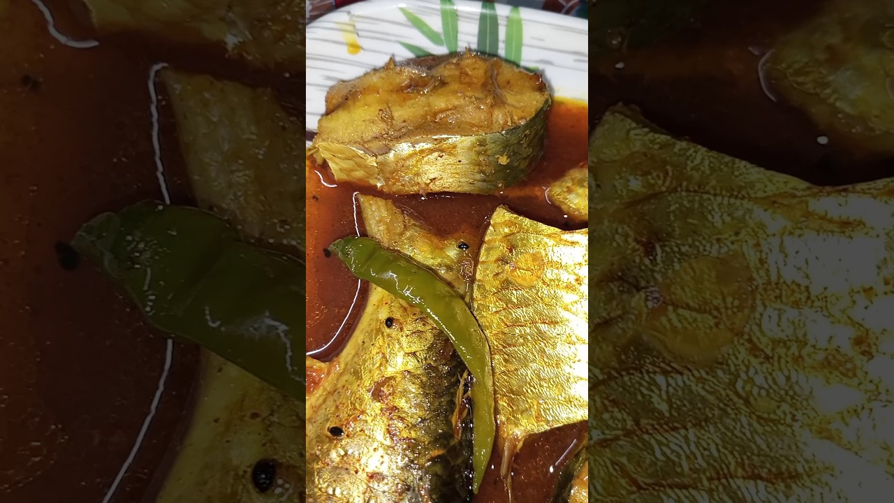 Ilish Macher Tel Jhal Bengali Recipe | Hilsa Fish Curry #shorts #hilsa #ilish #fishcurry #fishrecipe