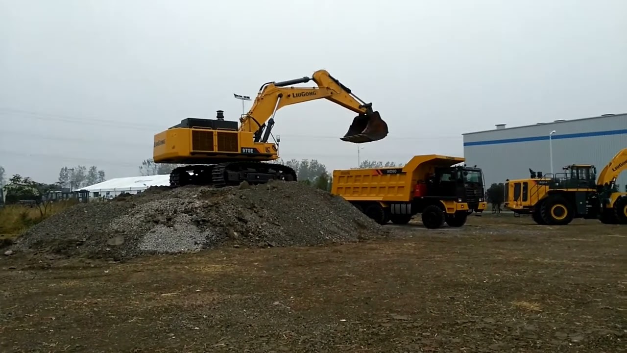Гусеничный экскаватор LiuGong CLG 970E Excavator