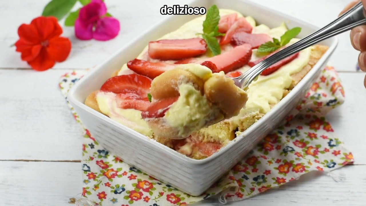 Tiramisù alle fragole - Pazzesco il tiramisù primavera con tante fragole freche Ricette che Passione