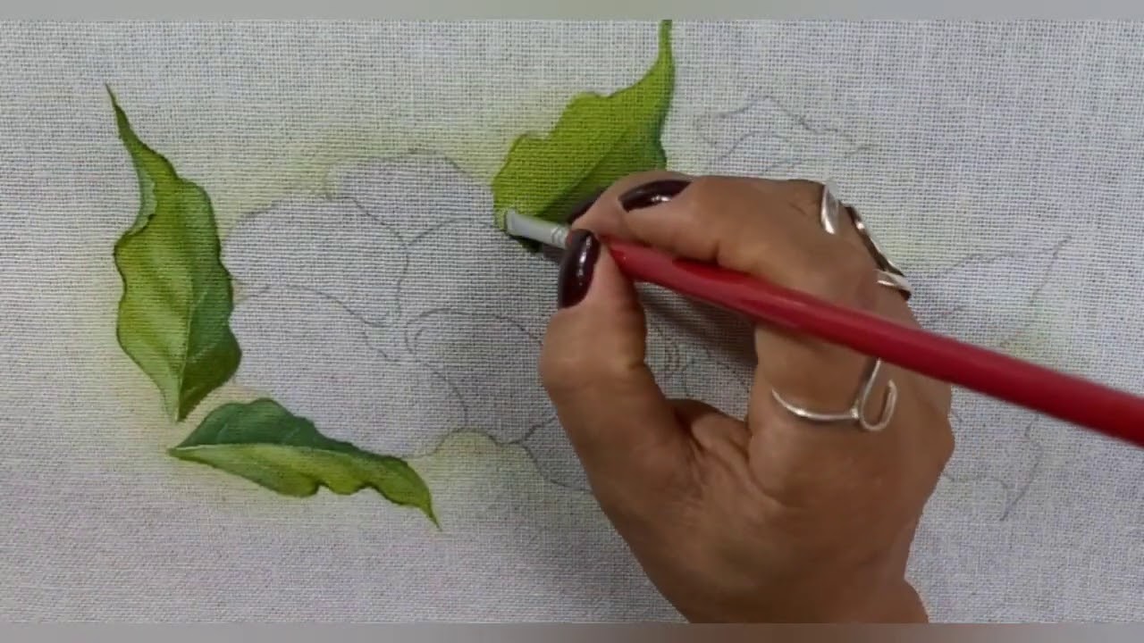 Como Pintar a Flor Amor-perfeito Amarelo  no Tecido