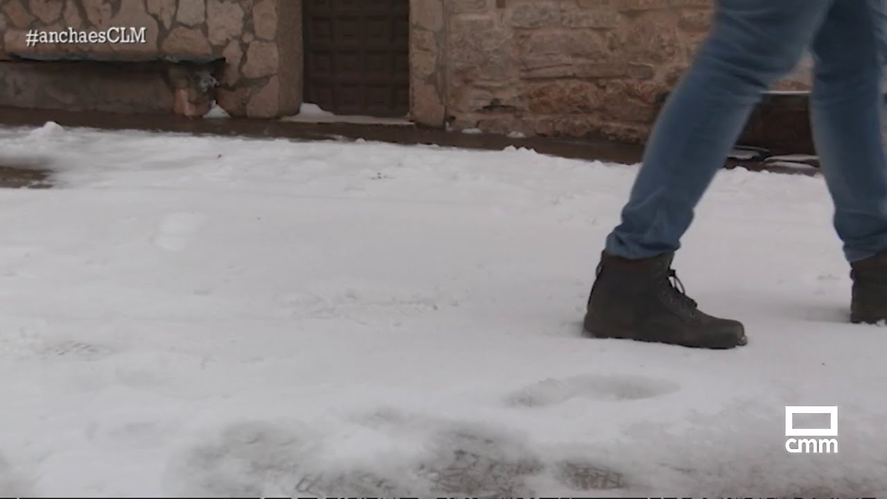 La nieve reaparece en la Sierra Norte de Guadalajara | Ancha es Castilla-La Mancha
