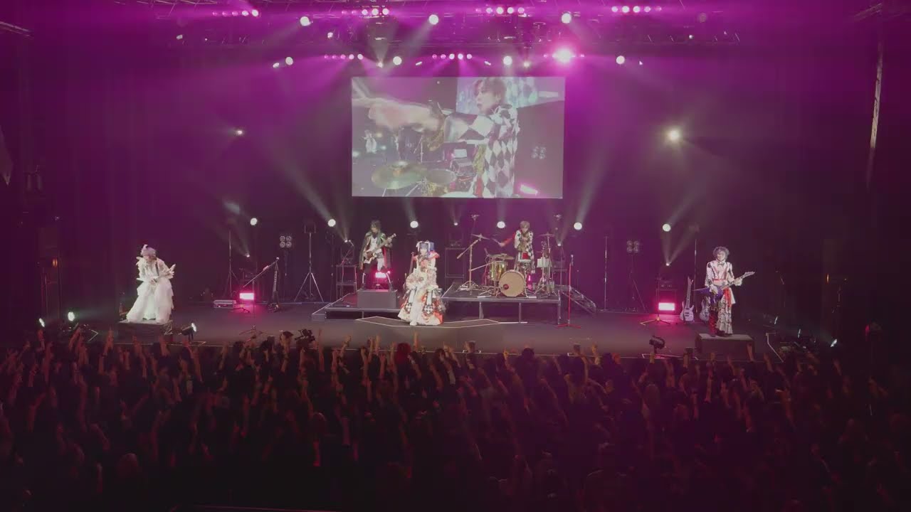 オオカミ男と月兎 0.1gの誤算