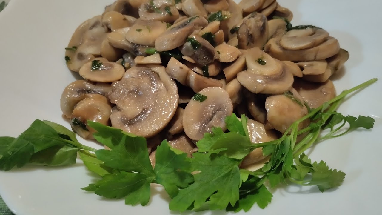 FUNGHI TRIFOLATI IN PADELLA, IL CONTORNO PERFETTO PRONTO IN POCHI MINUTI!