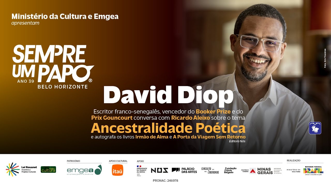 Vídeo com acessibilidade: David Diop no #SempreUmPapo