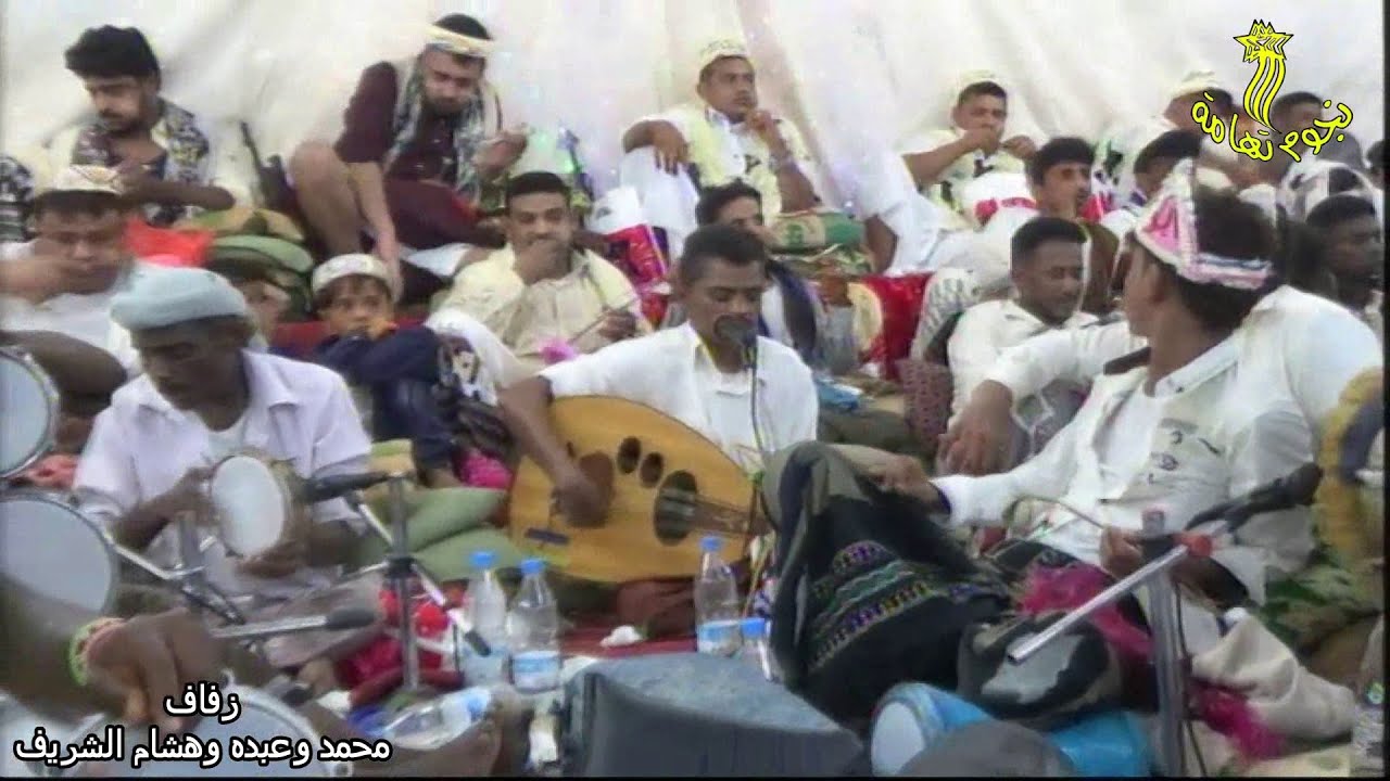 إبتسم وسلا معي وادنيتي أداء الفنان علي أبومحضار  في زفاف أبناء الشريف باللاويه