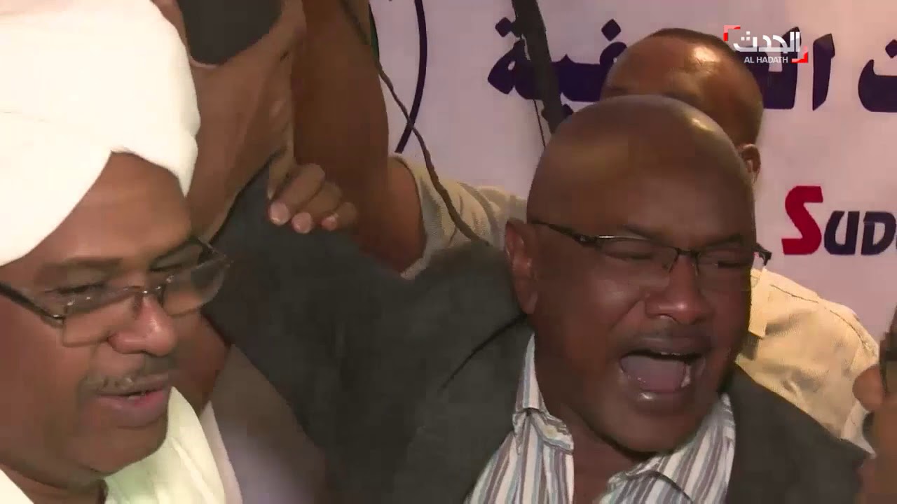 مشاهد مؤثرة لعودة سودانيات كانوا مع داعش في ليبيا