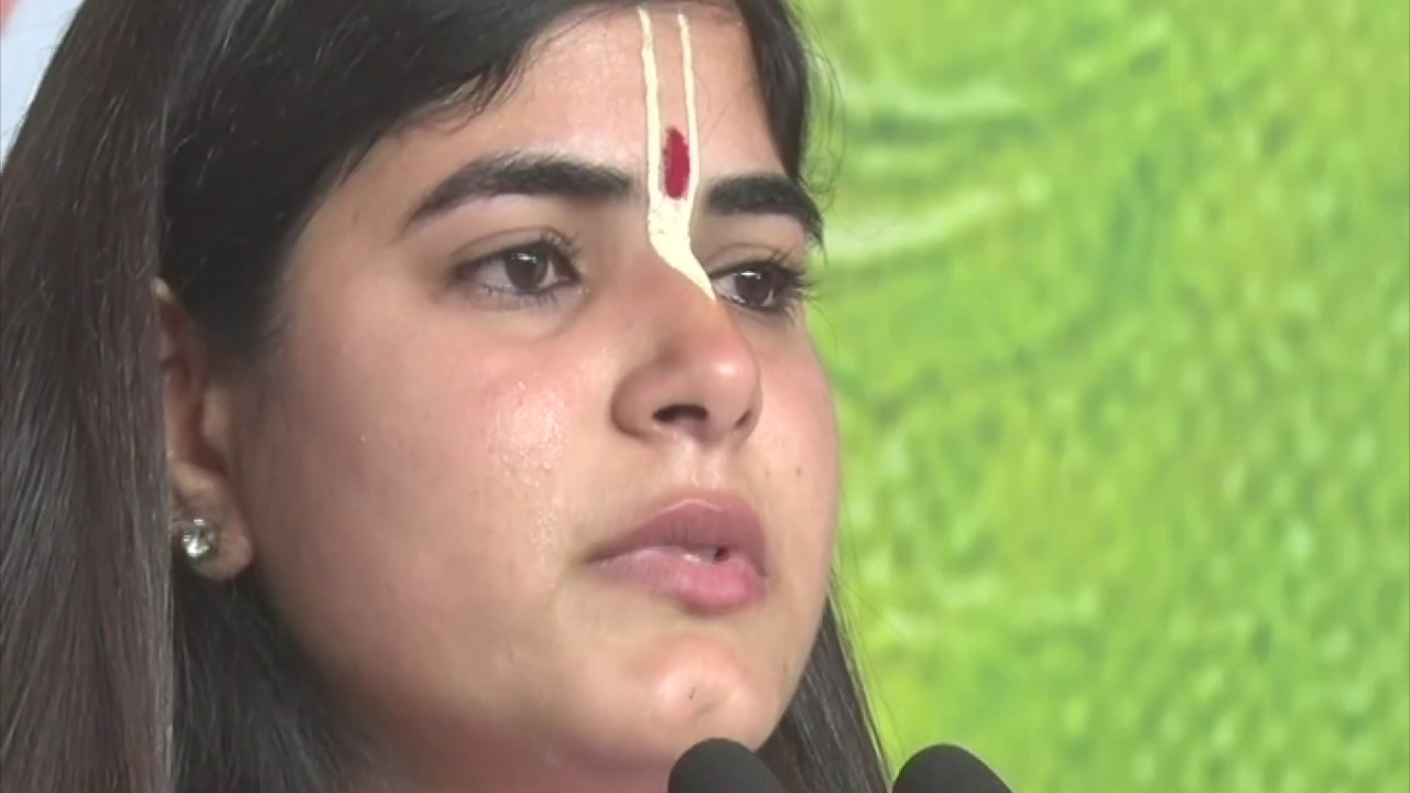 हमारी मांग भी ऐसी है के प्रेम चाहिए
एक दिन जरूर पसीजेगा उनका हृदय - देवी चित्रलेखा जी