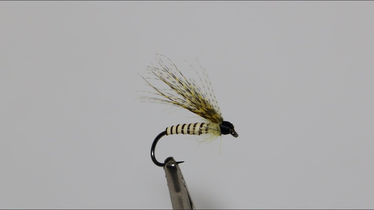 Montage d'une mouche de mai noyée