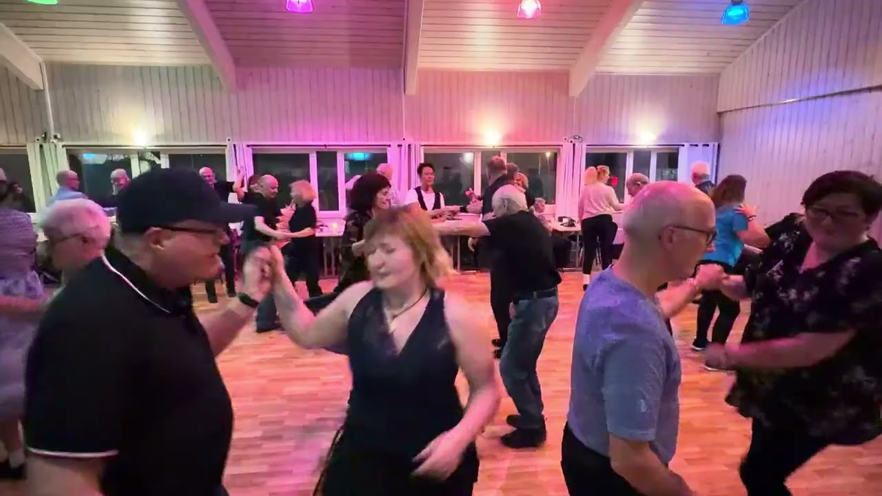 Så ærker je da litt m Tor Helge Hammer og Sunniva Græsmo på Tirsdagsdansen Dansnytt Bjørn Weiby
