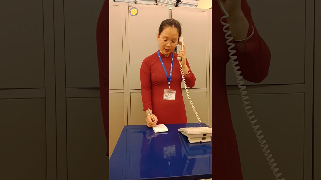 Tiếp nhận đặt phòng qua điện thoại-Bùi Lan Anh - nhóm 1-QTDL2