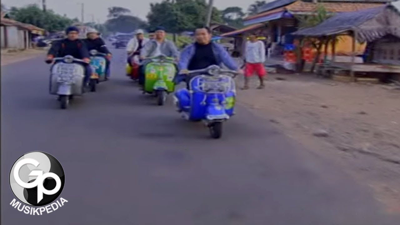 Snada - Teman Sejati (Official Music Video)