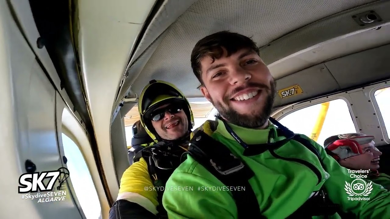Tandem Skydive Salto de Paraquedas Algarve James