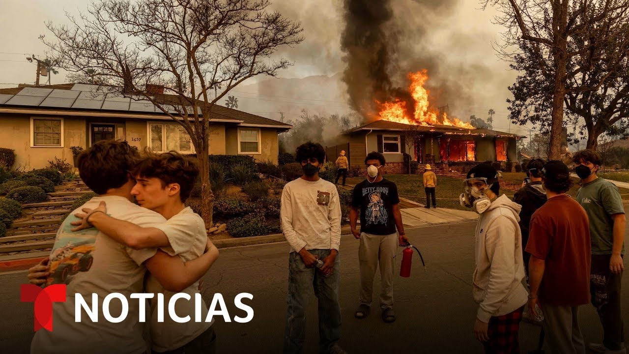 El incendio más destructivo de Los Ángeles obliga a miles de personas a evacuar