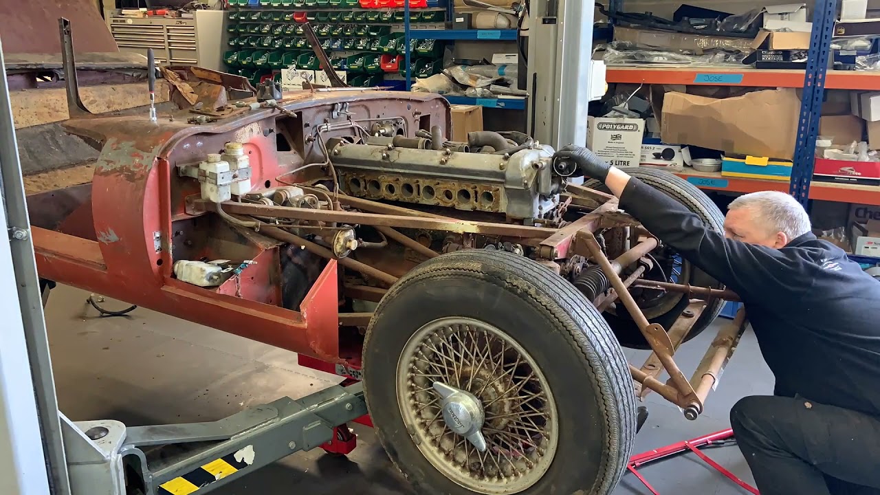 Jaguar E-type Restoration | Chassis Strip