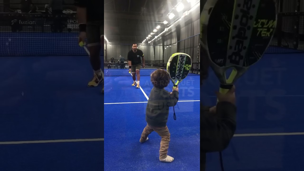 Padel training starts now for this future champ 🤩 #padel #padelkids #padelvideos