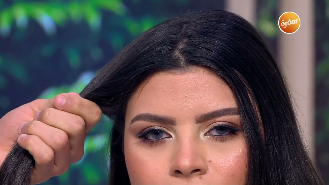 الفرق بين الزيوت العطرية والزيوت المعصورة لعلاج مشاكل الشعر مع حسن الشريف | هي وبس