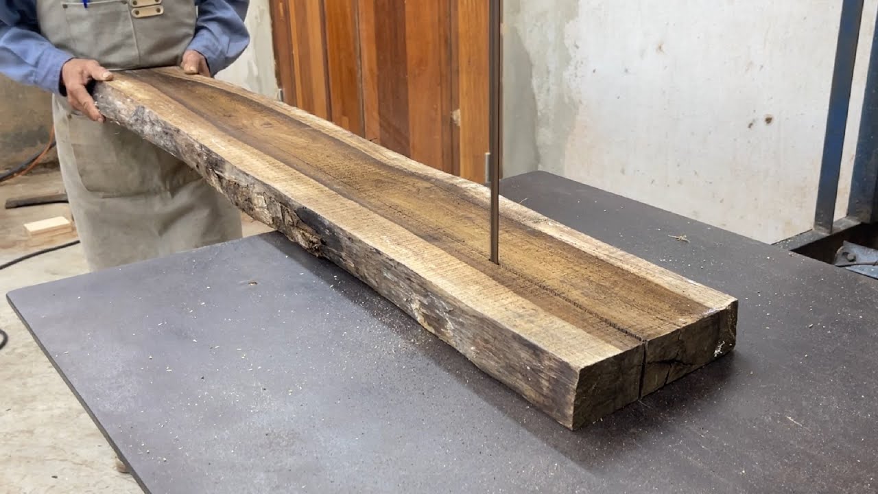 Design And Build Great Office Furniture // Build An Inspiring Rustic Desk From Natural Walnut Wood