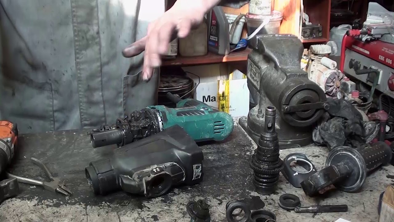 Перфоратор Makita HR2610 либо врашение, либо удар