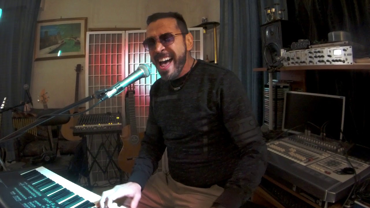 ANNA e MARCO  - L.Dalla - cover Gianluca - PIANO e VOCE