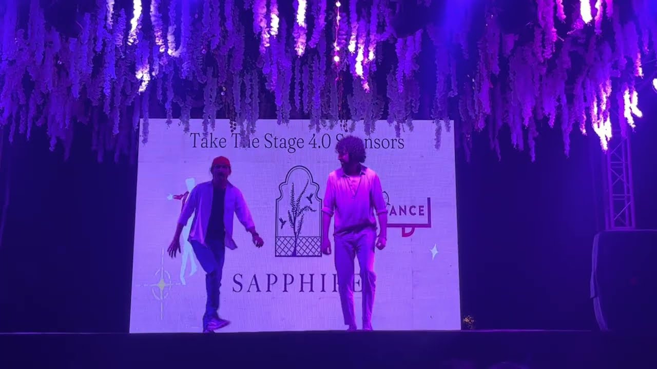 Pyar Hota Hota Kayi Baar Hai || Bollywood Medley || Harry || LUMS Lahore