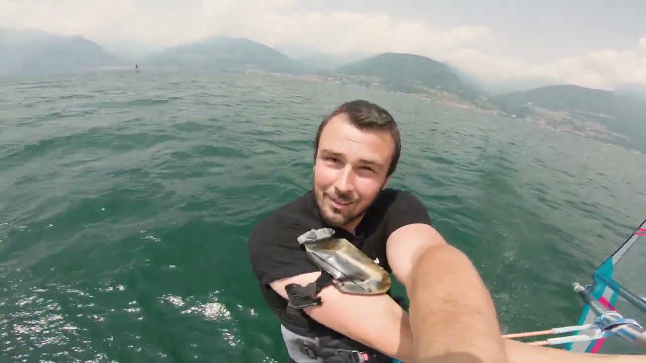 Windsurfing Comer lake in Italy! Foil and Slalom