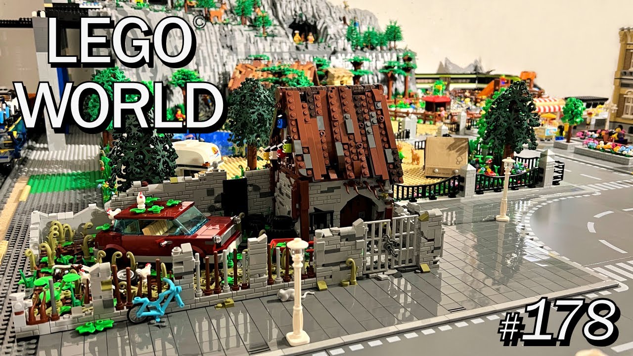 LEGO WORLD (178) - Brick Avenue [12]