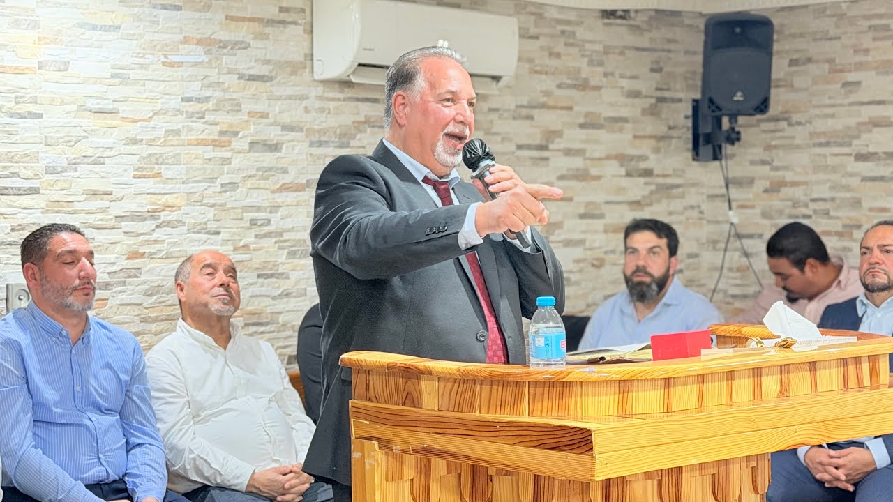 Iglesia De Villaverde / pastor Antonio 