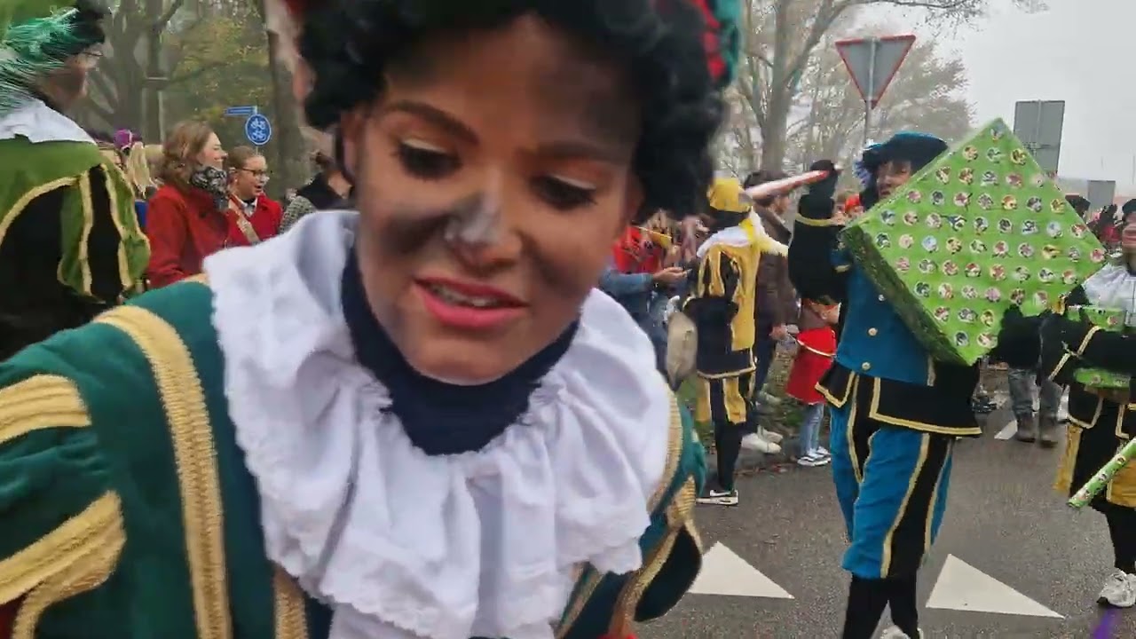 Intocht sinterklaas Bergen op zoom  #sinterklaas #bergenopzoom #subscribe 