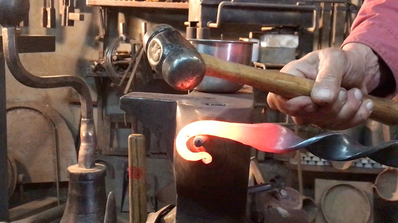 Blacksmithing: Making a Wine Rack