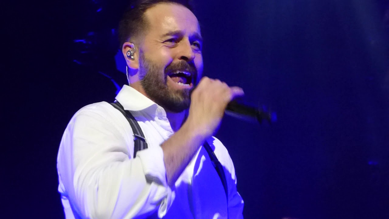 Alfie Boe 'As Time Goes By' & 'Run' Cardiff 17.03.19 HD