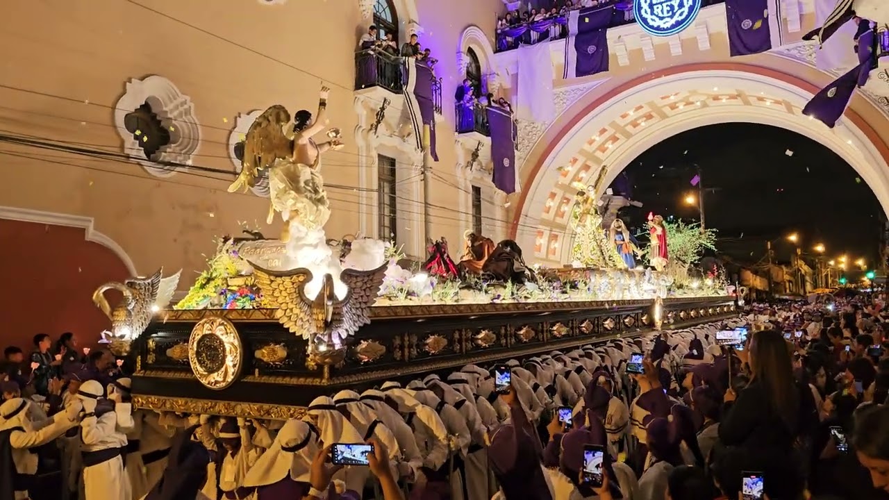 Jesús Nazareno de Candelaria a su paso por Arco de Correos, Jueves Santo 2024