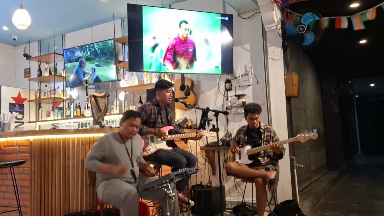 Wonderwall - Oasis | D’River Live Cover
