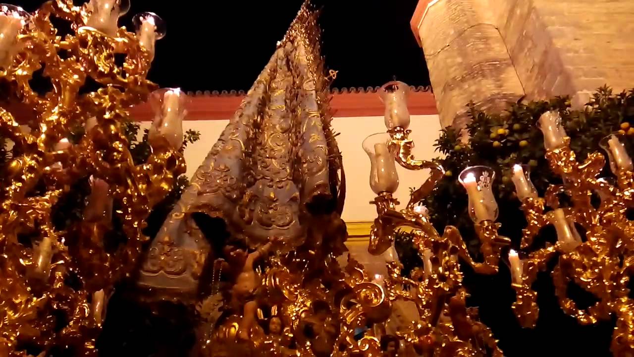 Virgen del Rosario de la Macarena (3/3)