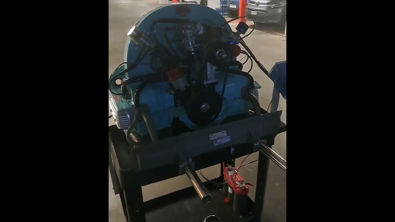 Erster Start vom neu aufgebauten VW Typ 1 34PS 6 Volt Motor