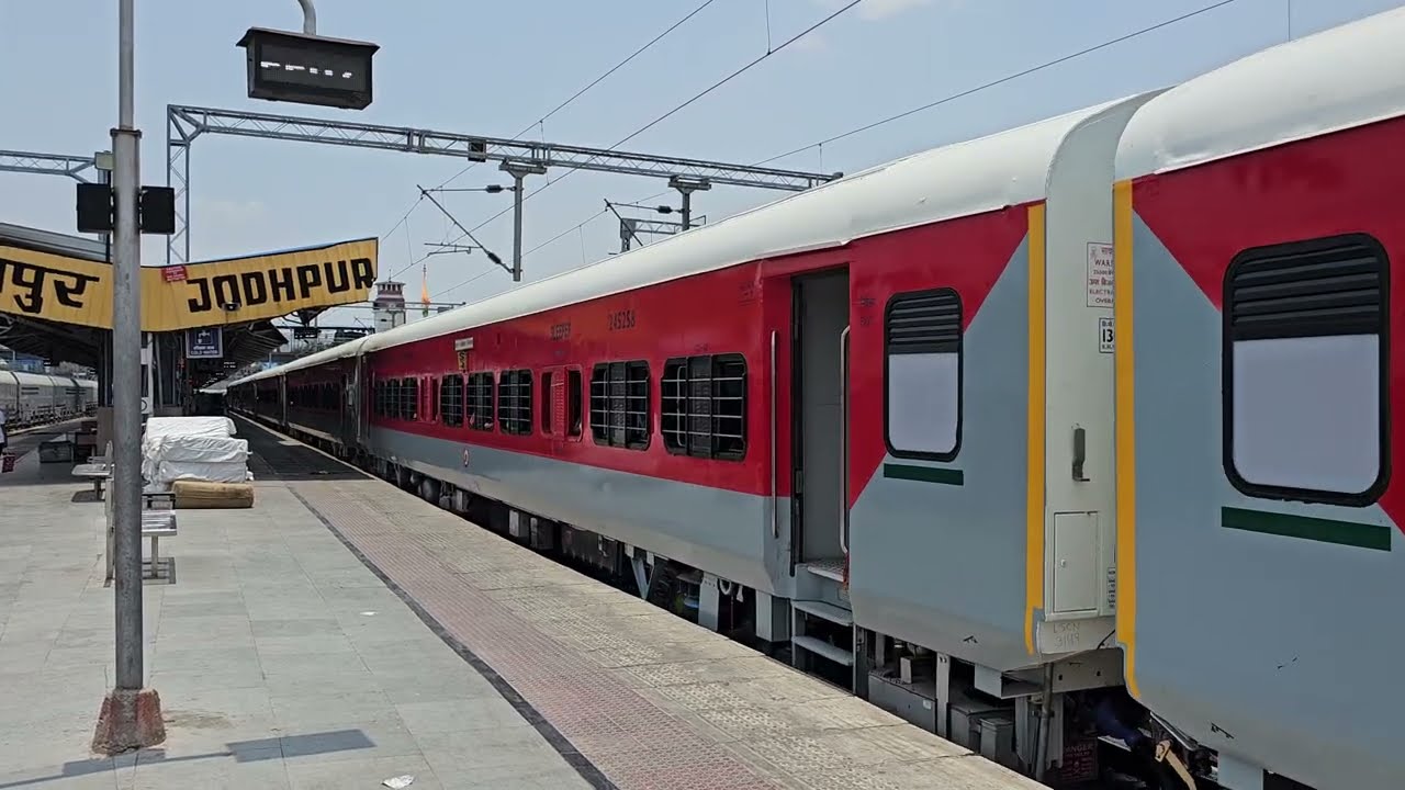 FIRST LHB RUN OF BARMER-RISHIKESH EXPRESS 14888 ||