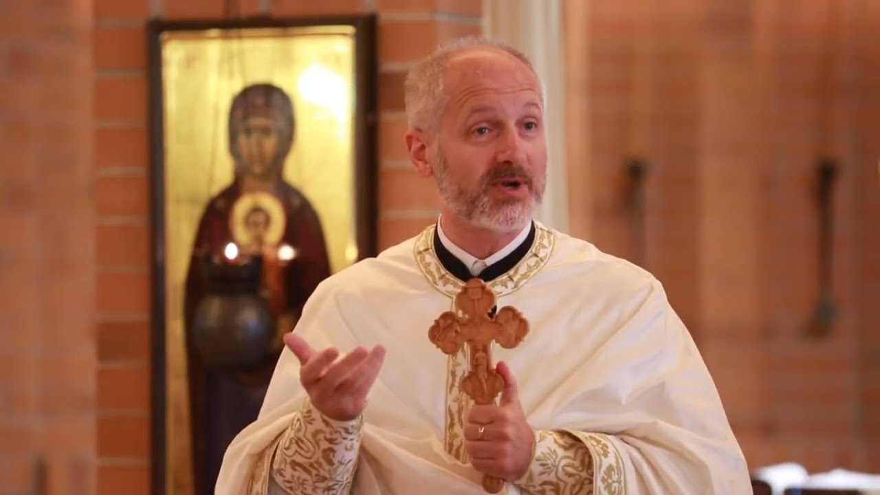 Harul este îmbrățișarea nevăzută a iubirii lui Dumnezeu! - Pr.  Prof.  Daniel Benga