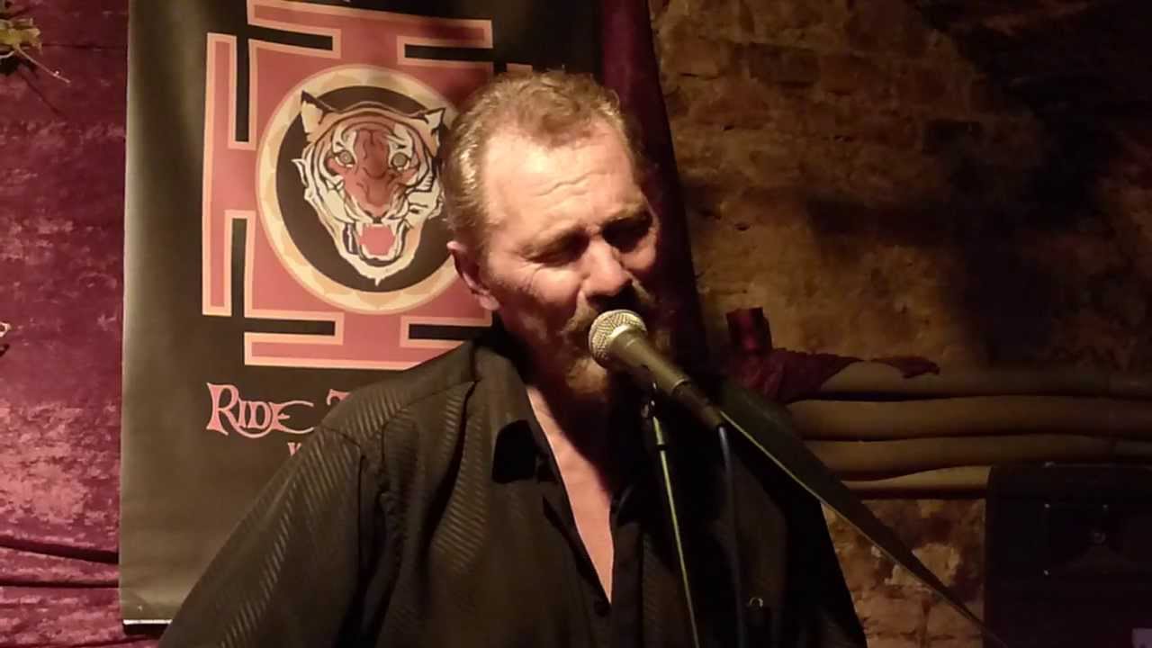 Changes (USA) - The Saddest Thing LIVE 4 Sep 2013 Xi Wien