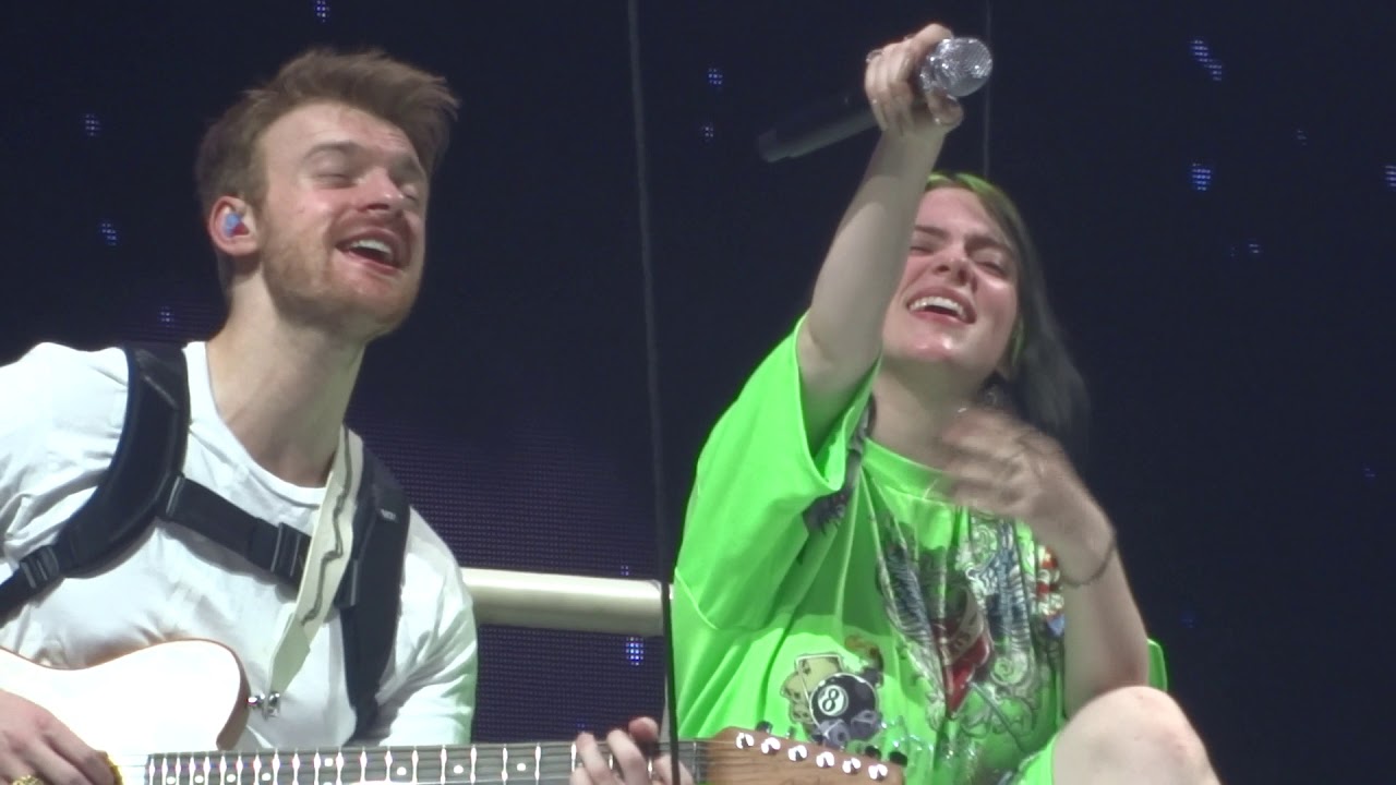 Billie Eilish - I love you / Ocean Eyes (live, Prague, 20.08.2019)
