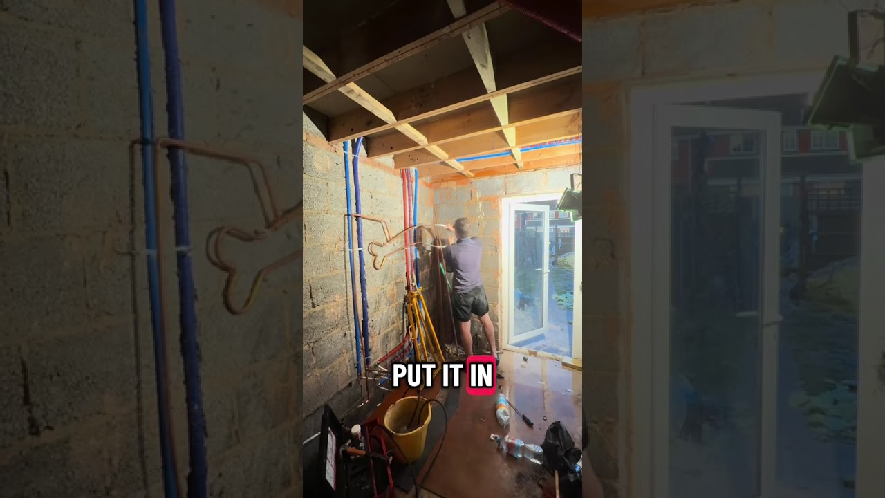 PLUMBER HAVING A NIGHTMARE ON LIVE WATER SUPPLY