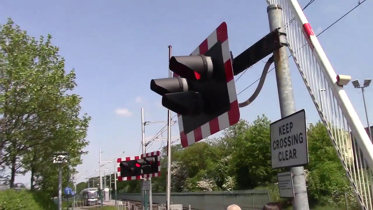 Bulwell Forest Level crossing
